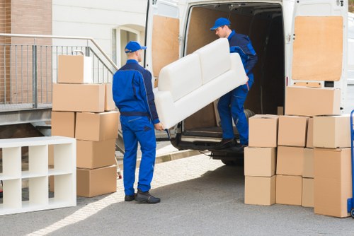 Local removal van covering Waterloo and nearby South Bank areas
