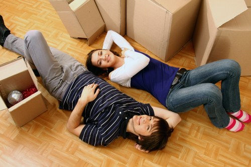 Flexible moving and delivery support with a van in Waterloo